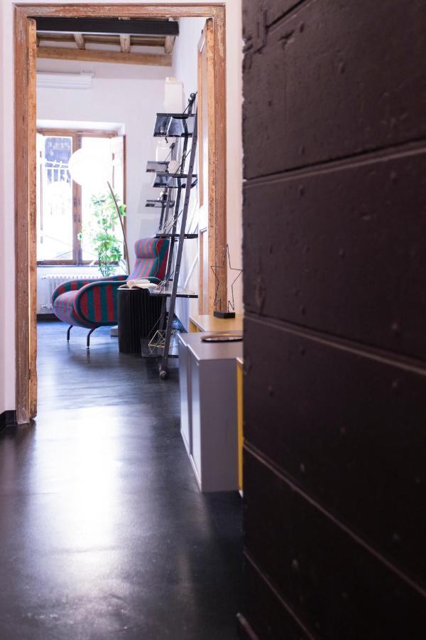 רומא Greta Charming Suite In Trastevere מראה חיצוני תמונה